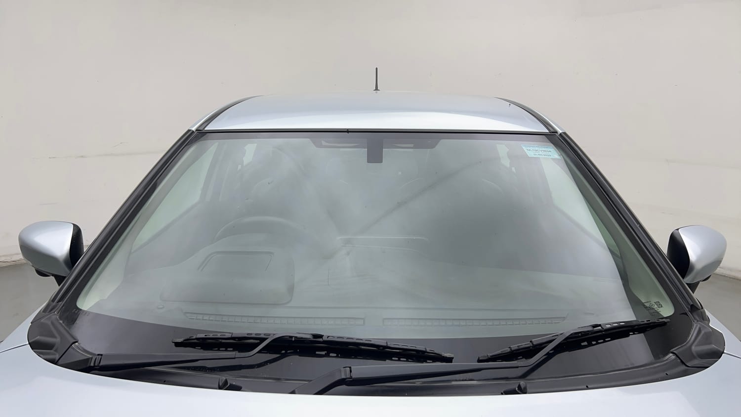 Used 2023 Maruti Suzuki Baleno Alpha AGS Petrol Automatic exterior FRONT WINDSHIELD VIEW