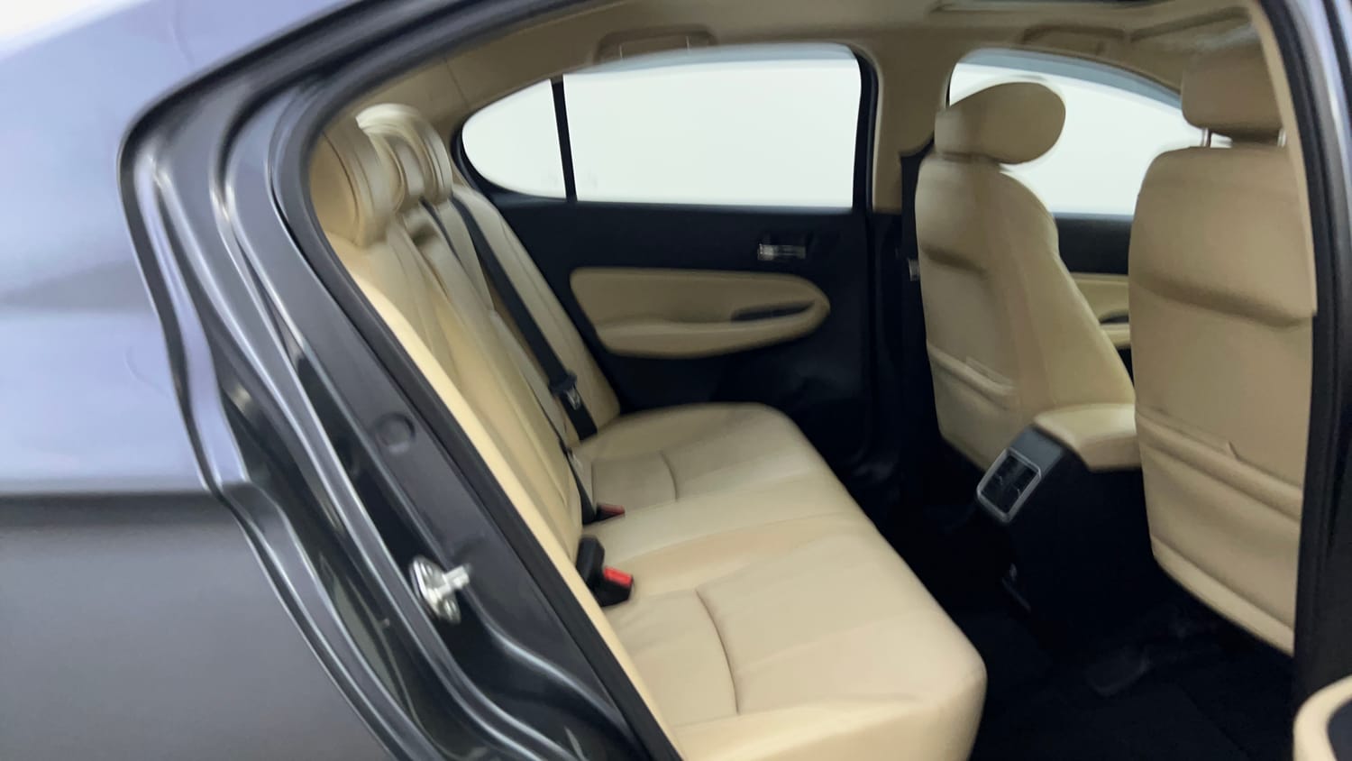 Used 2022 Honda City ZX Petrol Petrol Manual interior RIGHT SIDE REAR DOOR CABIN VIEW