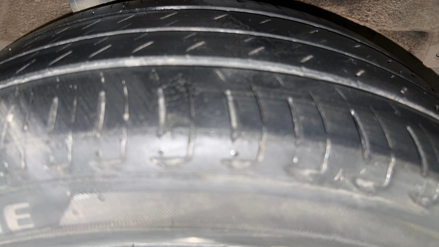 Used 2022 Honda City ZX Petrol Petrol Manual tyres RIGHT REAR TYRE TREAD VIEW