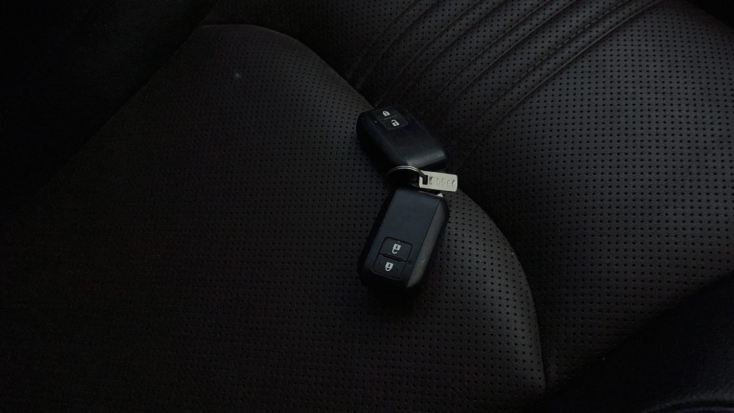 Used 2024 Toyota Urban Cruiser Hyryder V Hybrid Hybrid Automatic extra CAR KEY VIEW