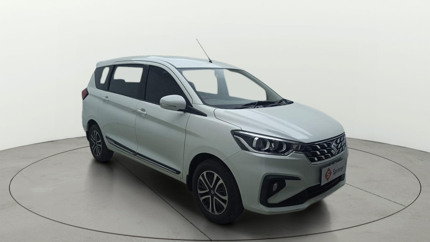 Used 2024 Maruti Suzuki Ertiga VXi AT Petrol Automatic exterior RIGHT FRONT CORNER VIEW