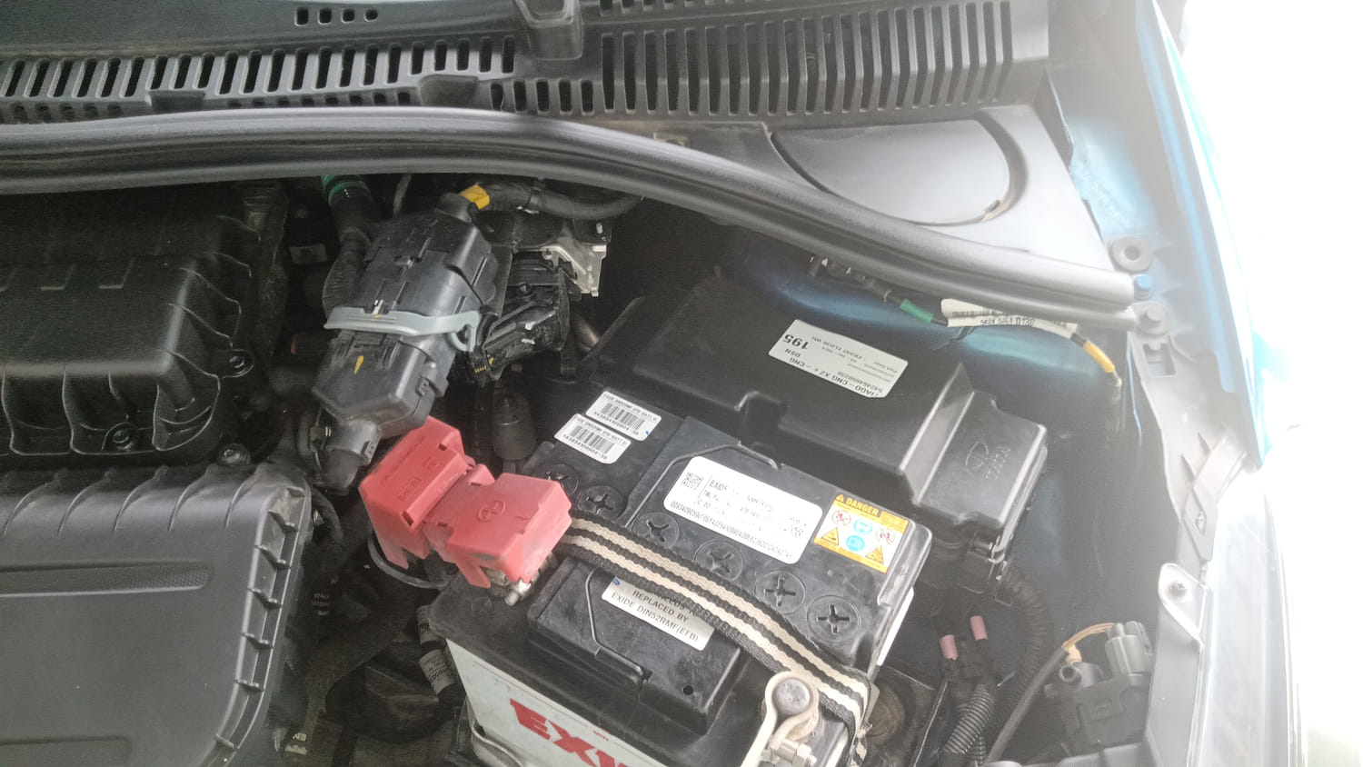 Used 2026 Tata Tiago XZ Plus CNG Cng Manual engine ENGINE LEFT SIDE VIEW