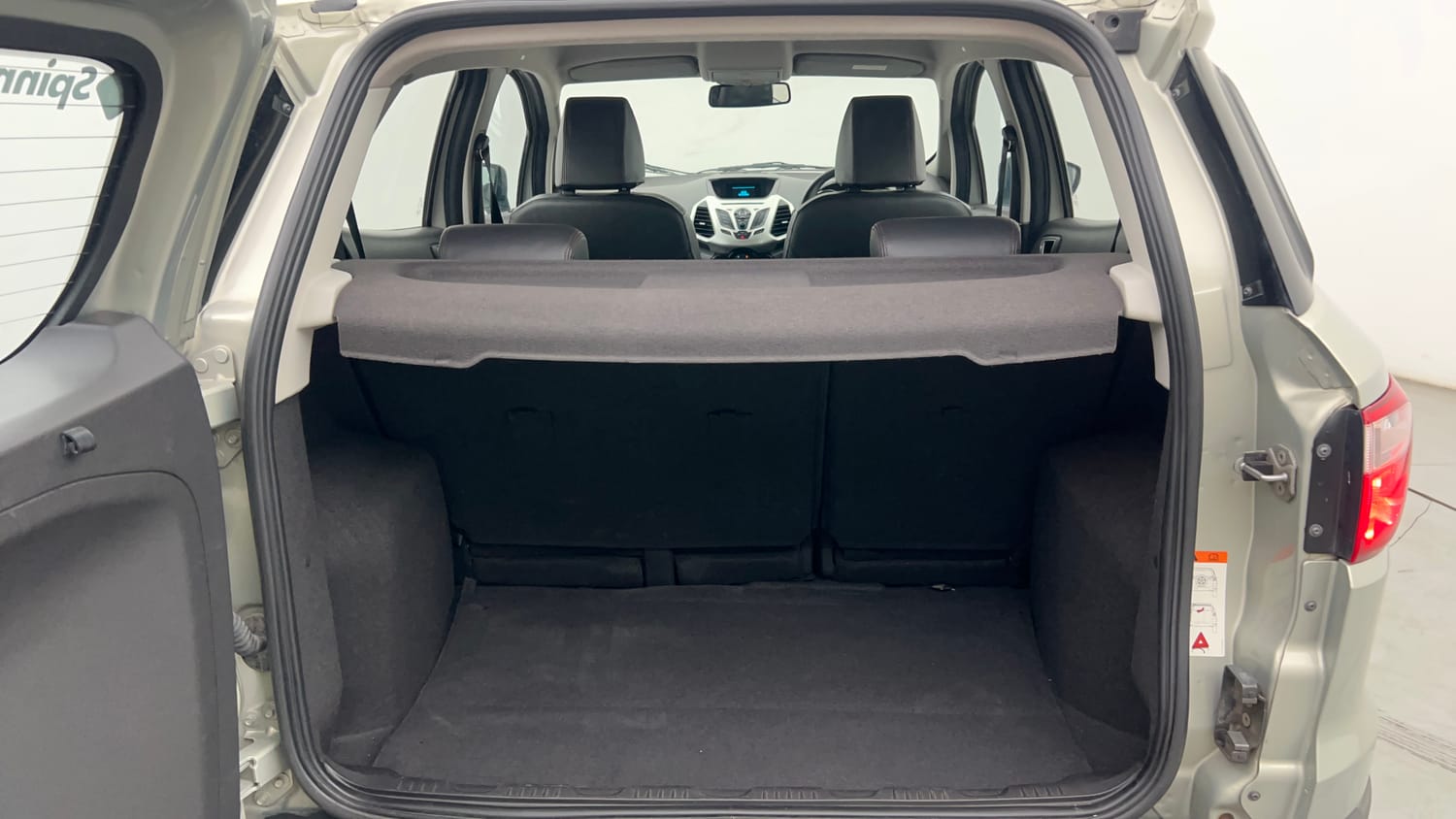 Used 2016 Ford EcoSport Titanium+ 1.0L EcoBoost Petrol Manual interior DICKY INSIDE VIEW
