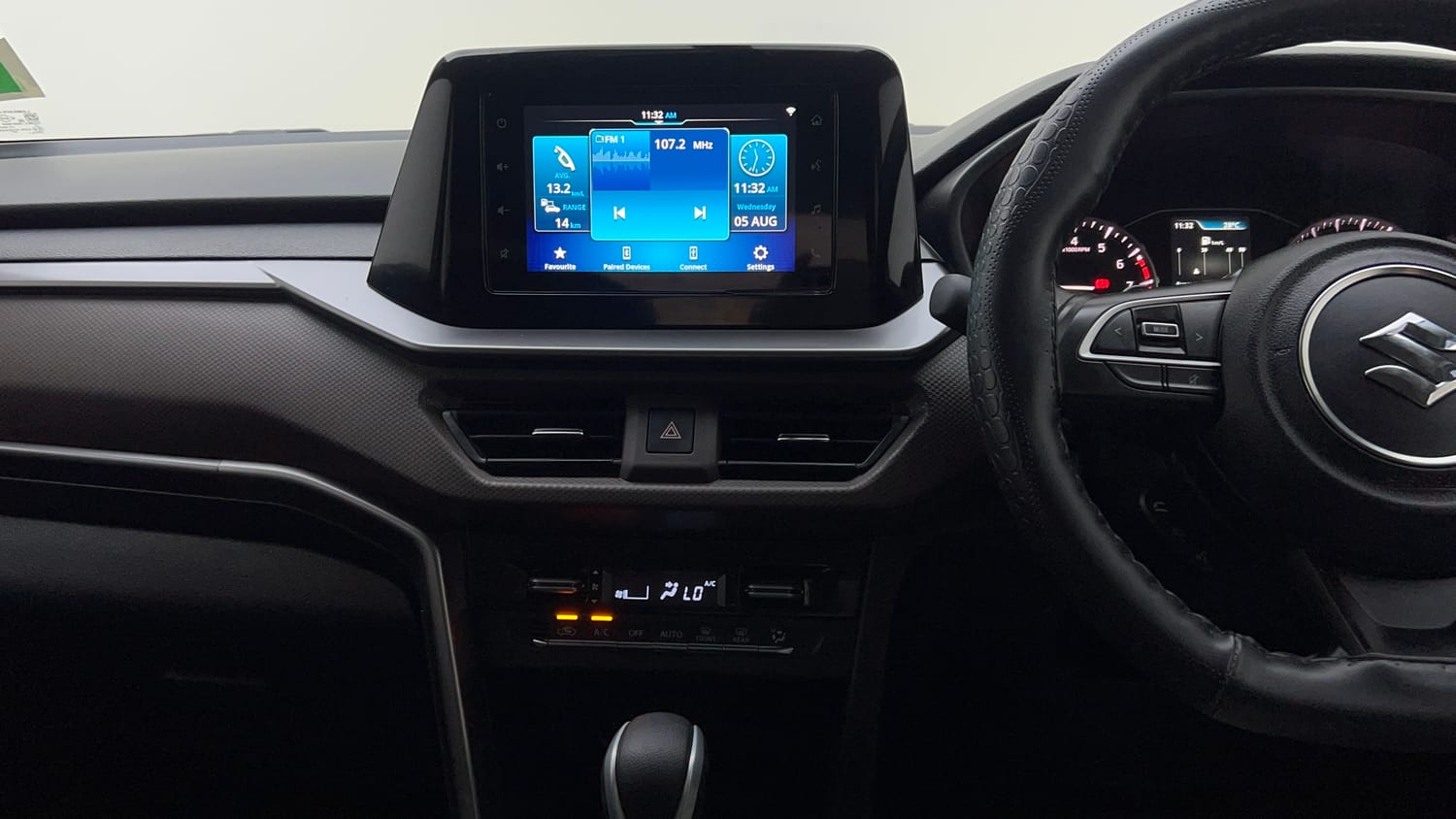 Used 2026 Maruti Suzuki Brezza ZXi AT Petrol Automatic interior MUSIC SYSTEM & AC CONTROL VIEW