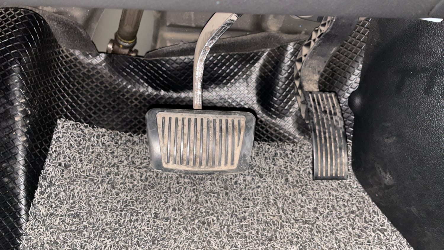 Used 2020 Hyundai Venue SX Plus 1.0 Turbo DCT Petrol Automatic interior PEDALS VIEW