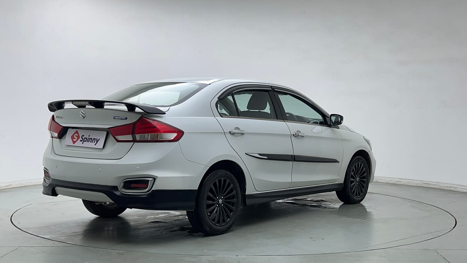 Used 2020 Maruti Suzuki Ciaz S 1.5 MT Petrol Manual exterior RIGHT REAR CORNER VIEW