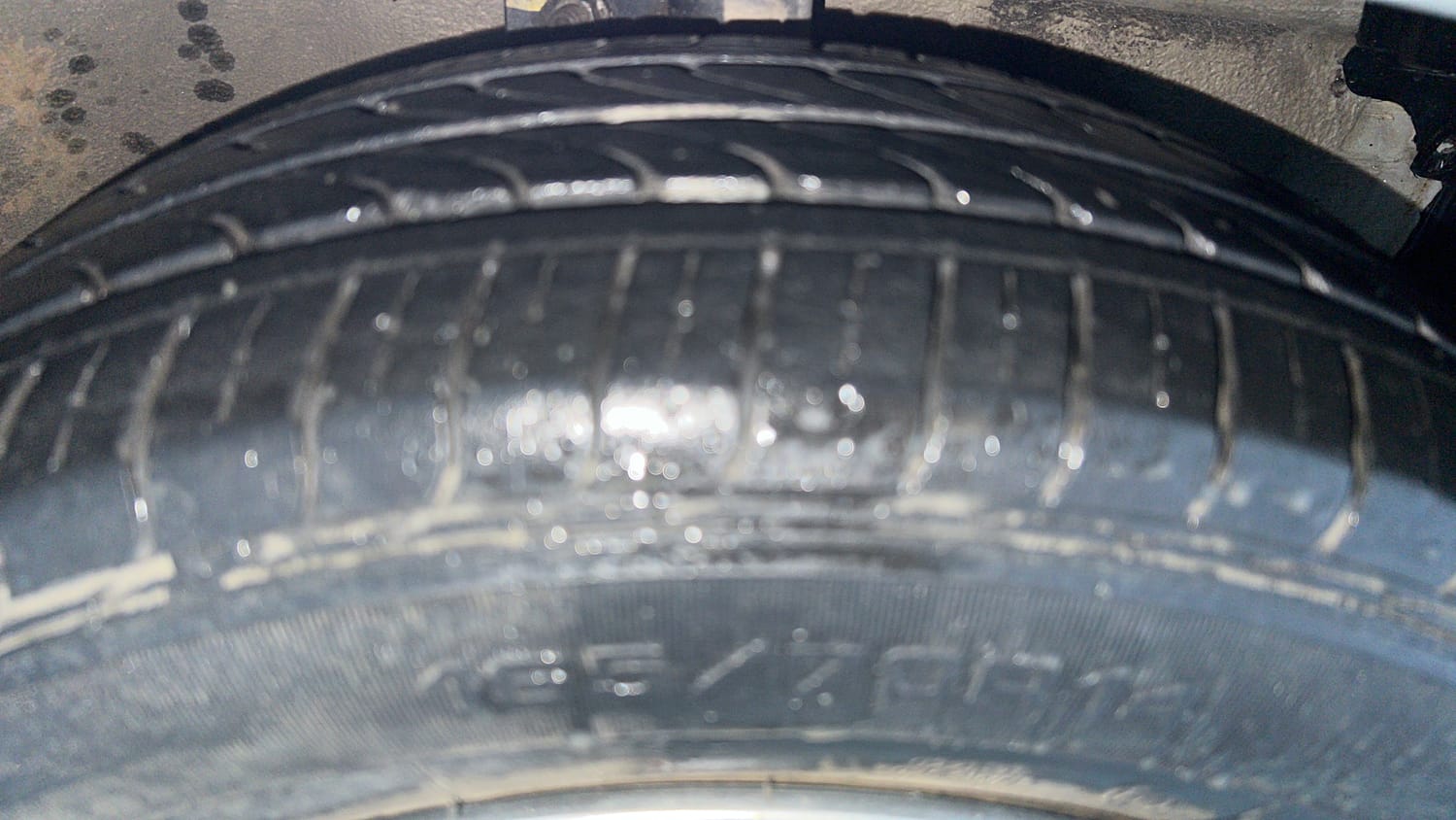 Used 2016 Maruti Suzuki Celerio VXi CNG Cng Manual tyres RIGHT FRONT TYRE TREAD VIEW