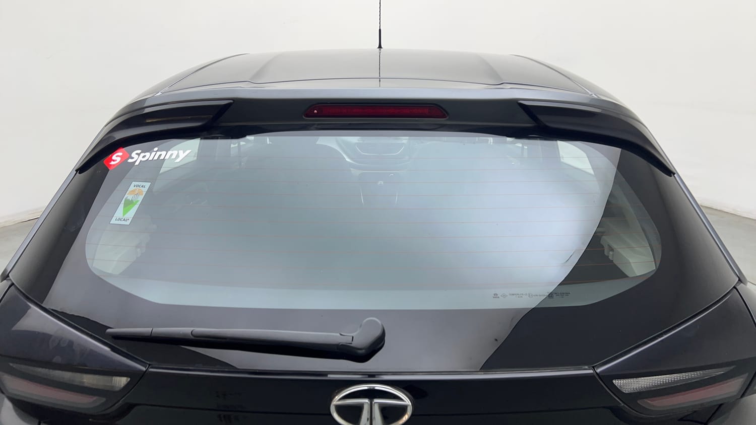 Used 2022 Tata Altroz XZ Plus i-Turbo Petrol Petrol Manual exterior BACK WINDSHIELD VIEW