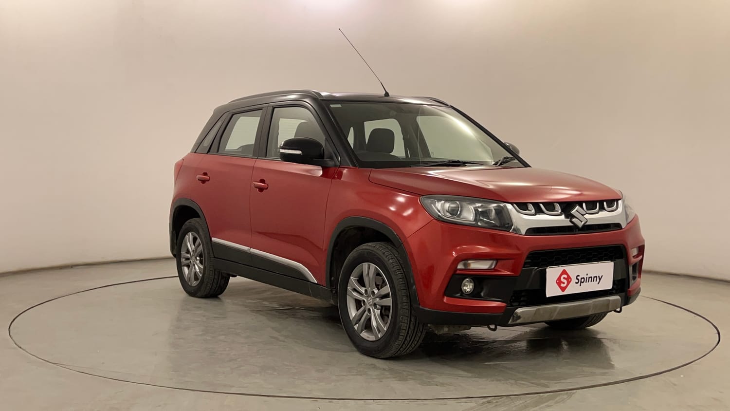 Used 2016 Maruti Suzuki Vitara Brezza [2016-2020] ZDi Plus Diesel Manual exterior RIGHT FRONT CORNER VIEW
