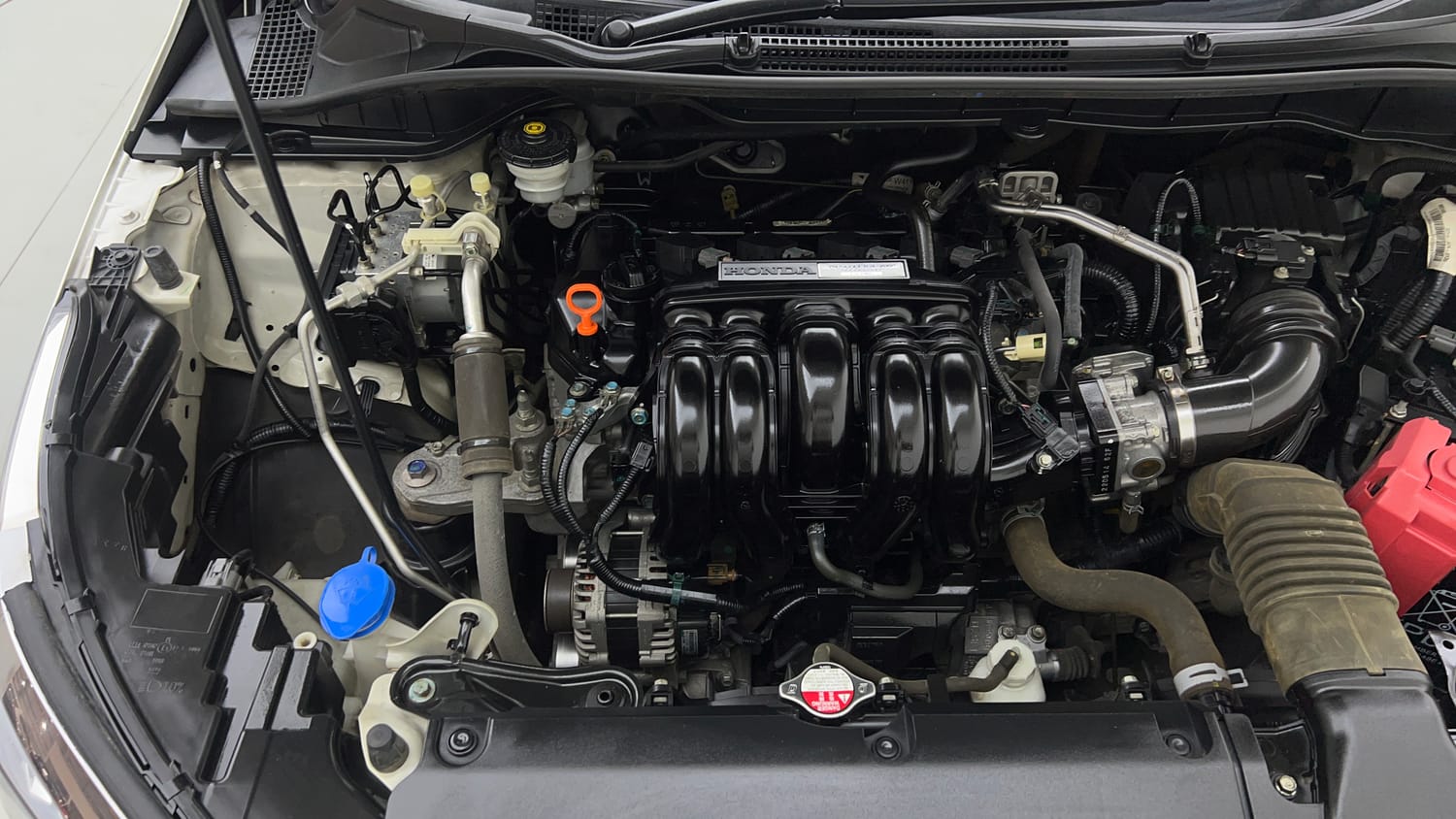 Used 2022 Honda City ZX Petrol Petrol Manual engine ENGINE RIGHT SIDE VIEW
