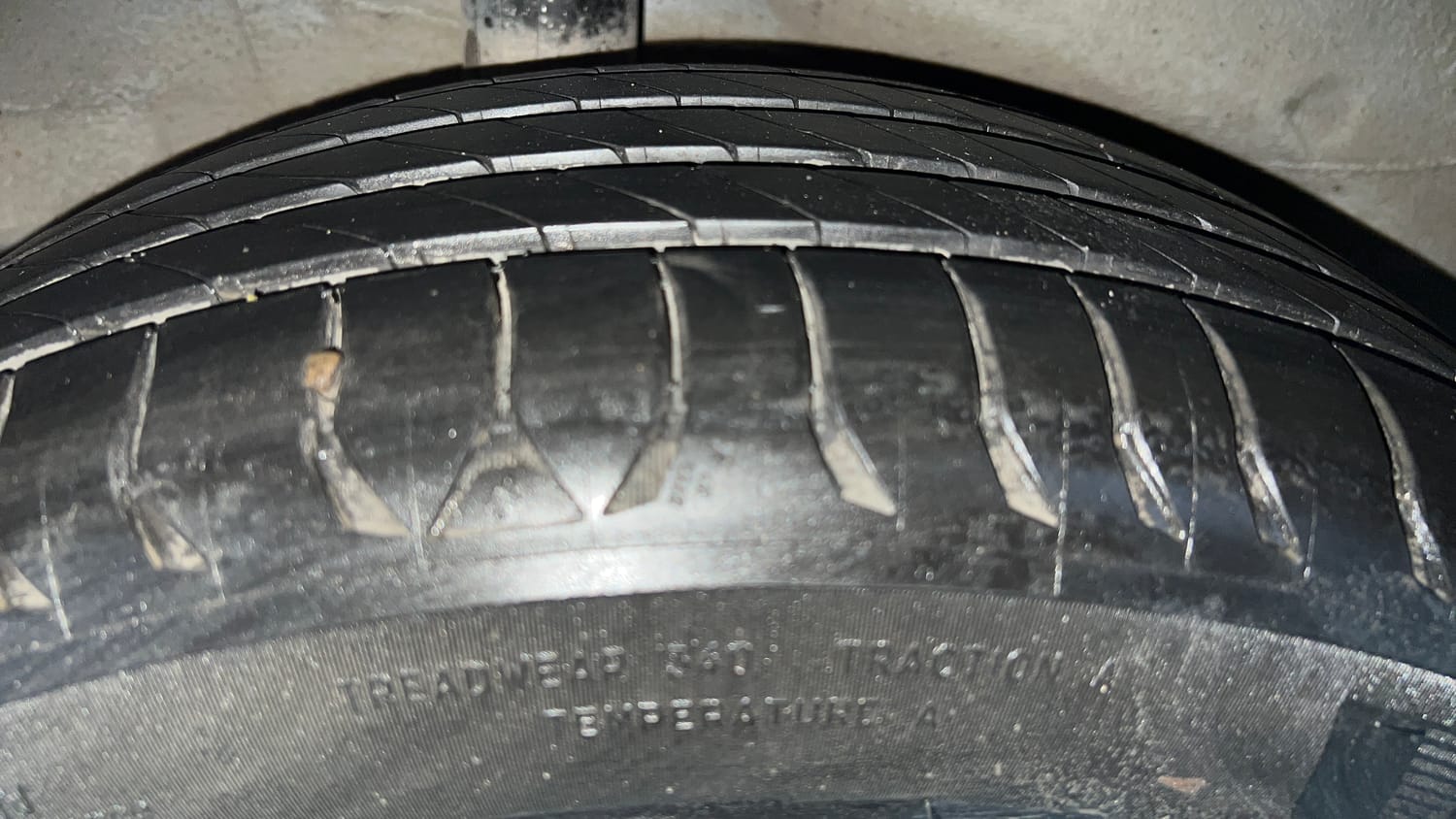 Used 2017 Honda WR-V VX MT Petrol Petrol Manual tyres RIGHT REAR TYRE TREAD VIEW