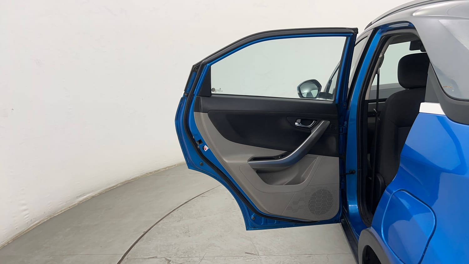 Used 2018 Tata Nexon XZ Plus Diesel Dual Tone Diesel Manual interior LEFT REAR DOOR OPEN VIEW