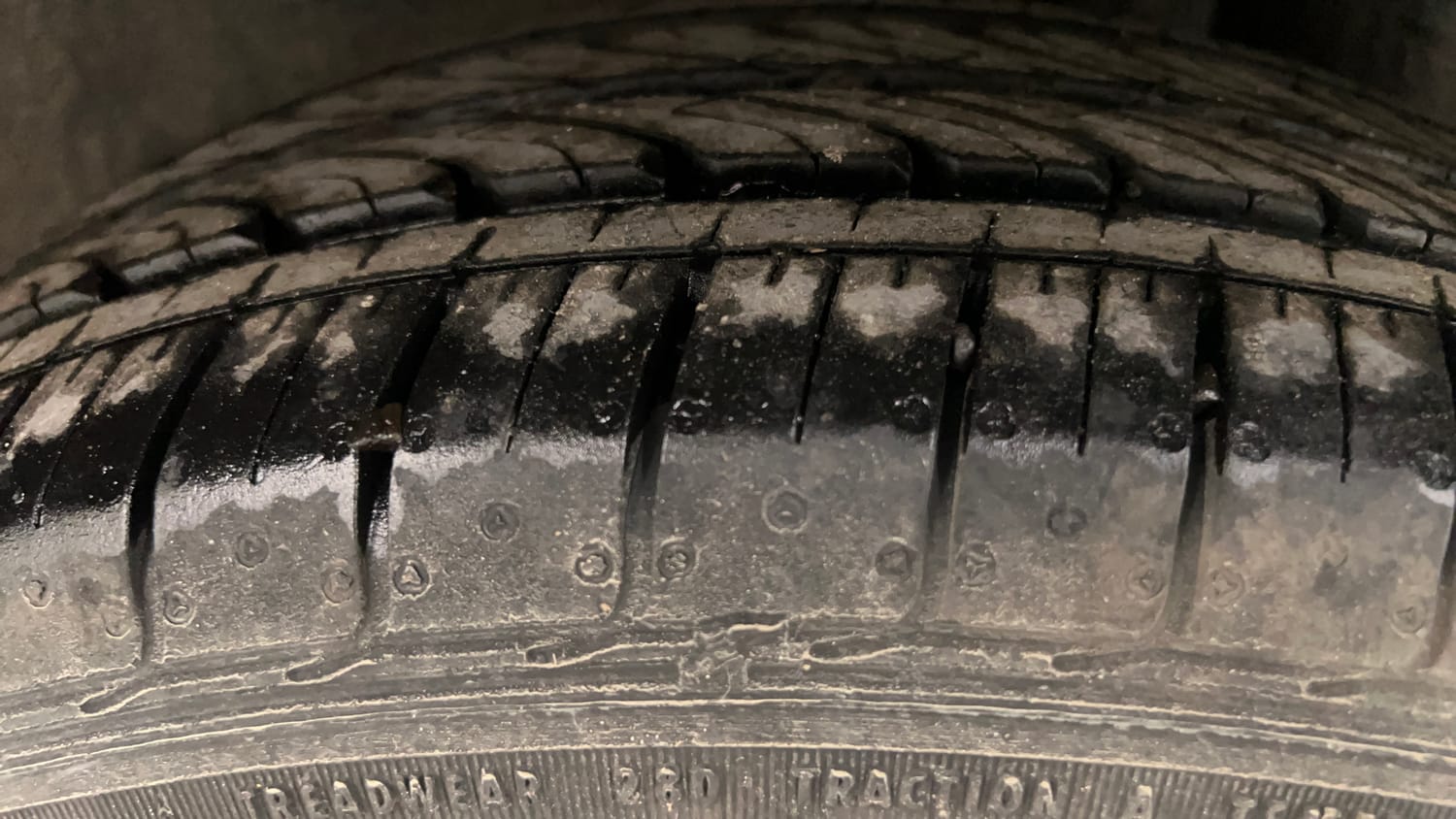 Used 2023 Maruti Suzuki Ciaz Zeta 1.5 Petrol Manual tyres LEFT REAR TYRE TREAD VIEW