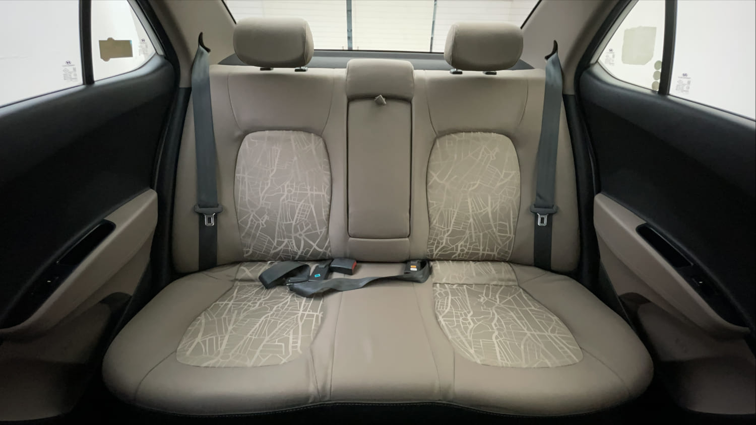 Used 2014 Hyundai Xcent S 1.2 Petrol Manual interior REAR SEAT CONDITION VIEW