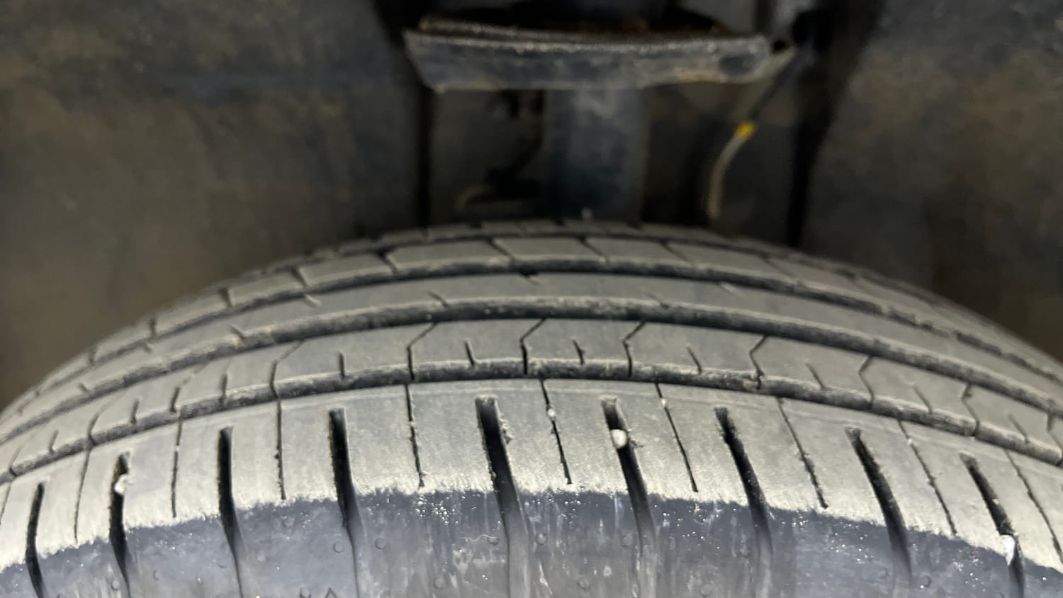 Used 2024 Tata Punch Adventure AMT Petrol Automatic tyres LEFT FRONT TYRE TREAD VIEW