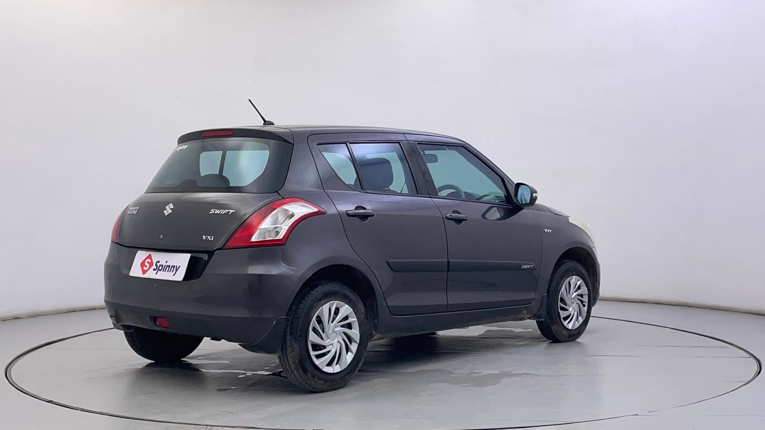 Used 2015 Maruti Suzuki Swift VXi Petrol Manual exterior RIGHT REAR CORNER VIEW