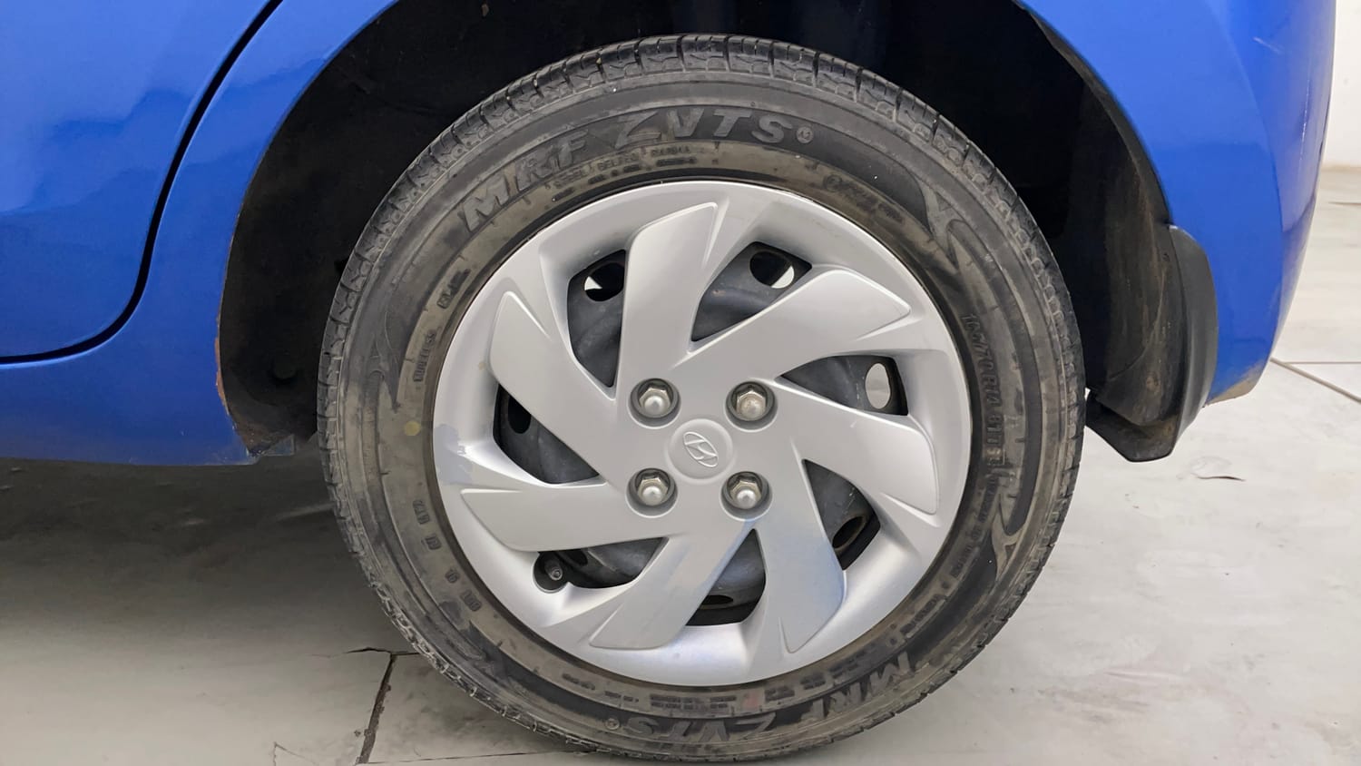Used 2021 Hyundai Santro Sportz Petrol Manual tyres LEFT REAR TYRE RIM VIEW
