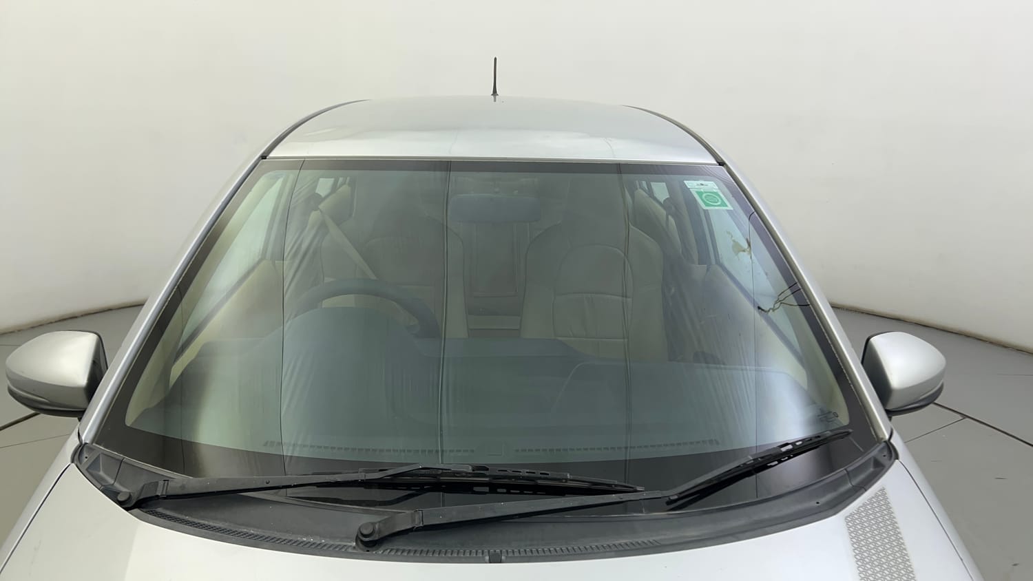 Used 2017 Honda Amaze 1.5 S i-DTEC Opt Diesel Manual exterior FRONT WINDSHIELD VIEW