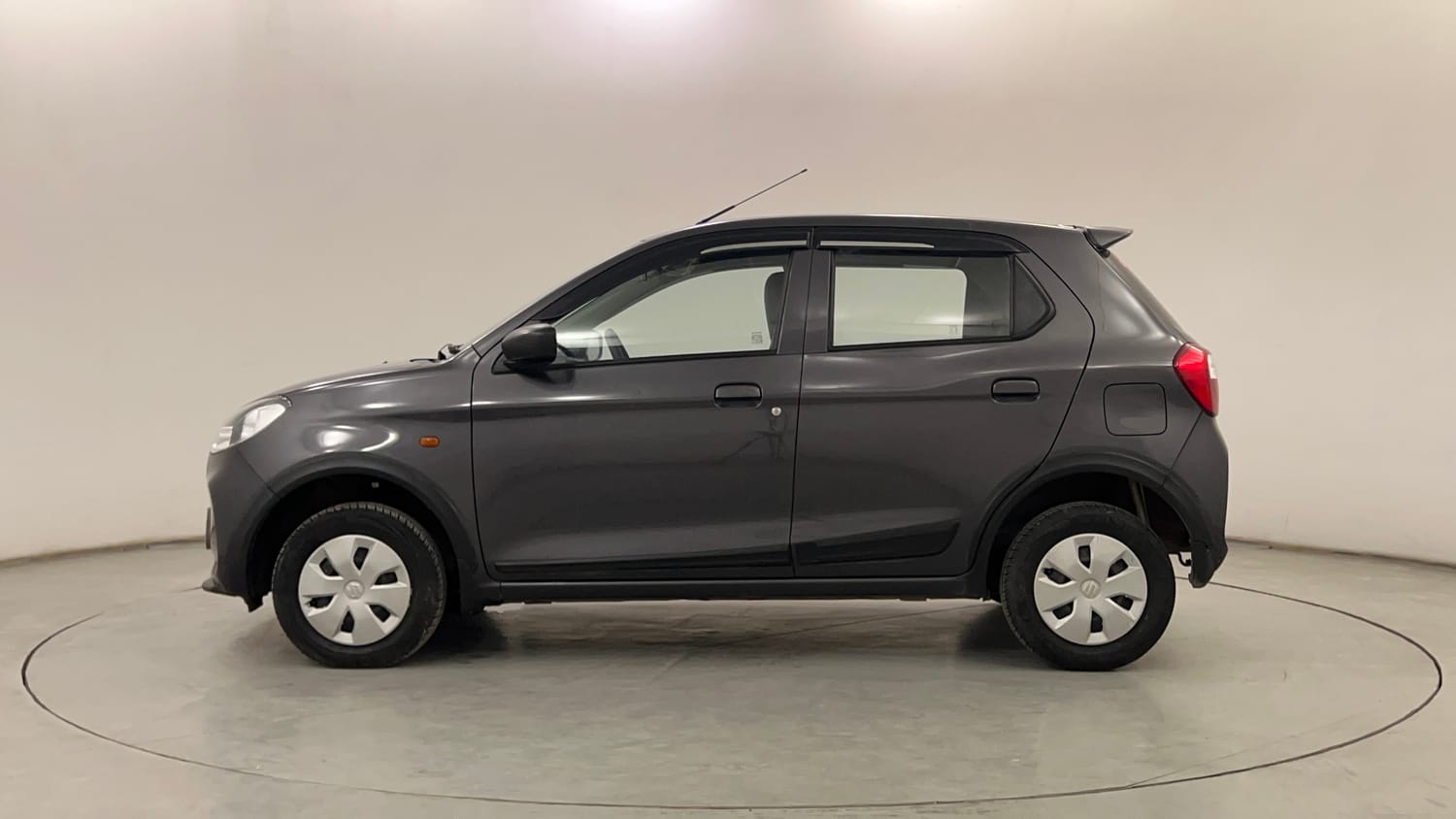Used 2022 Maruti Suzuki Alto K10 VXi Petrol Manual exterior LEFT SIDE VIEW