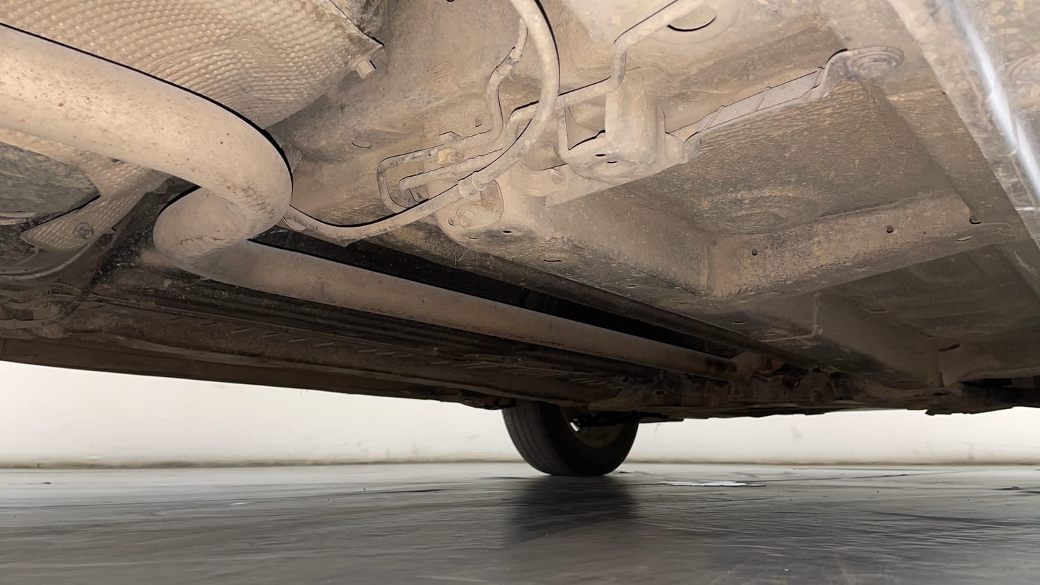Used 2014 Maruti Suzuki Swift ZDi Diesel Manual extra REAR RIGHT UNDERBODY VIEW