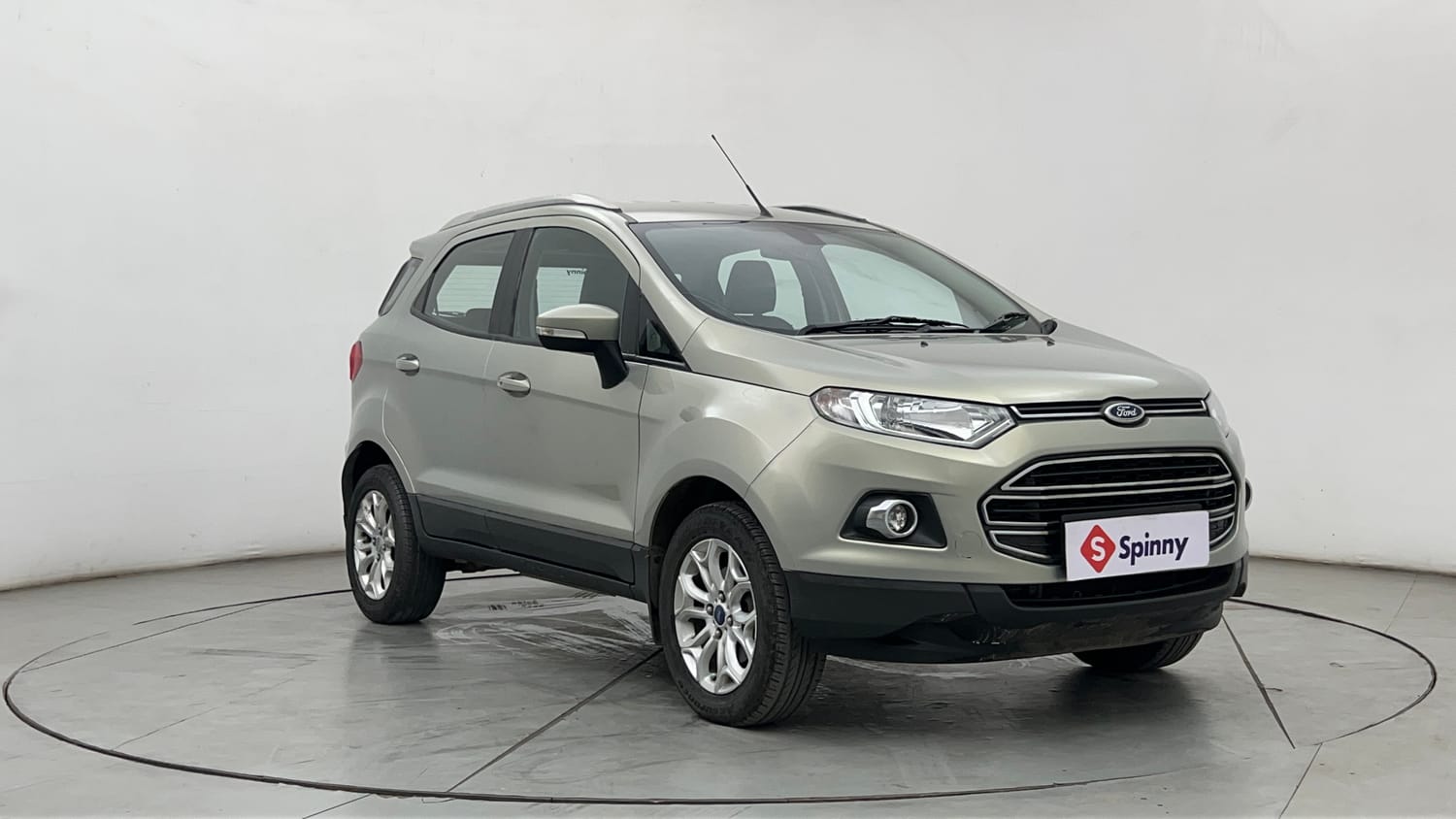 Used 2016 Ford EcoSport Titanium+ 1.0L EcoBoost Petrol Manual exterior RIGHT FRONT CORNER VIEW