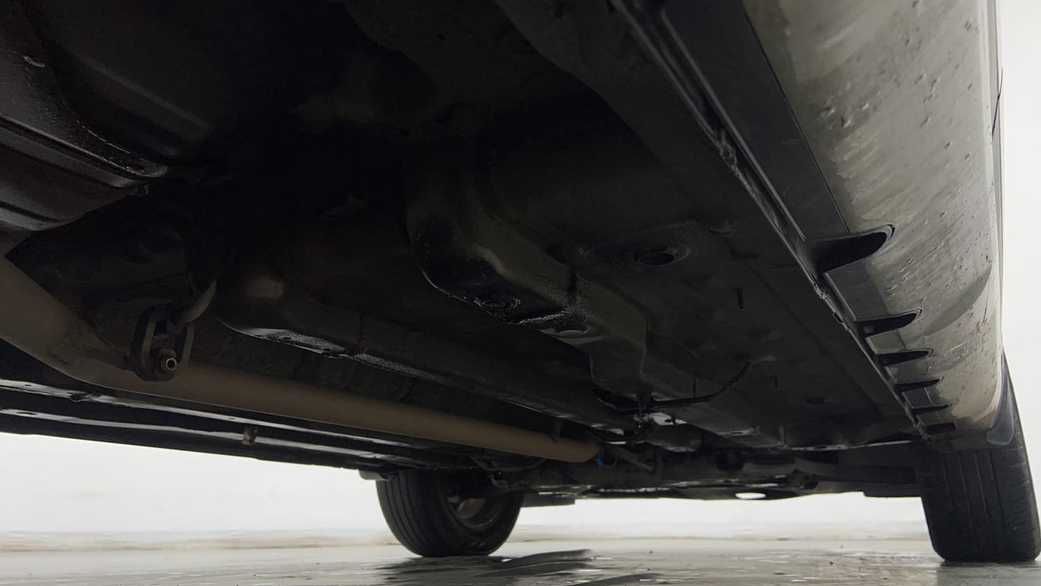 Used 2022 Hyundai Creta SX (O) 1.5 Diesel Diesel Manual extra REAR RIGHT UNDERBODY VIEW