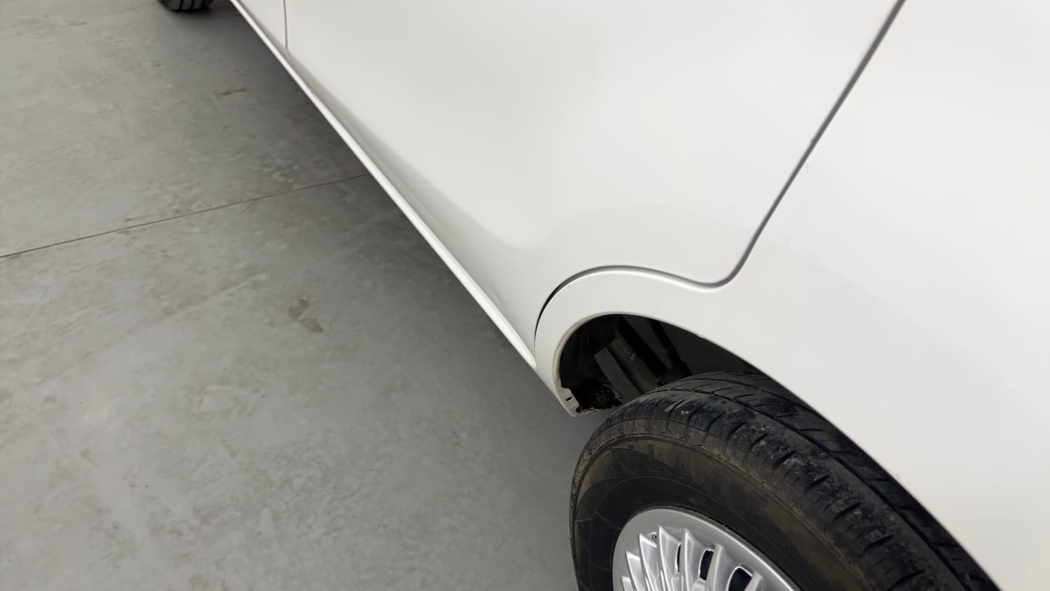 Used 2017 Maruti Suzuki Alto 800 LXi Petrol Manual dents MINOR DENT