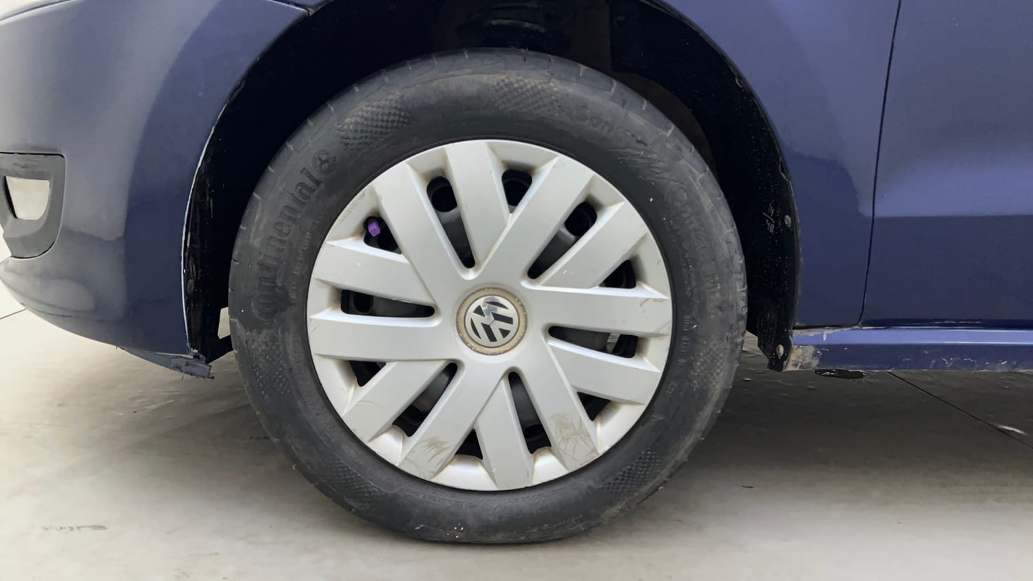 Used 2013 Volkswagen Polo Comfortline 1.2L (P) Petrol Manual tyres LEFT FRONT TYRE RIM VIEW