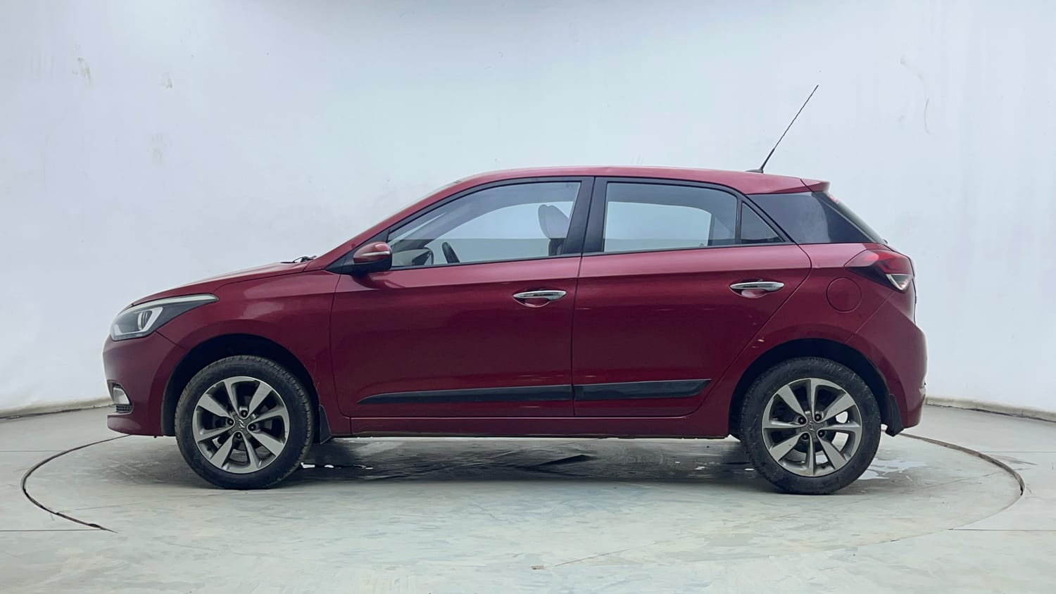 Used 2016 Hyundai Elite i20 Asta 1.2 Petrol Manual exterior LEFT SIDE VIEW