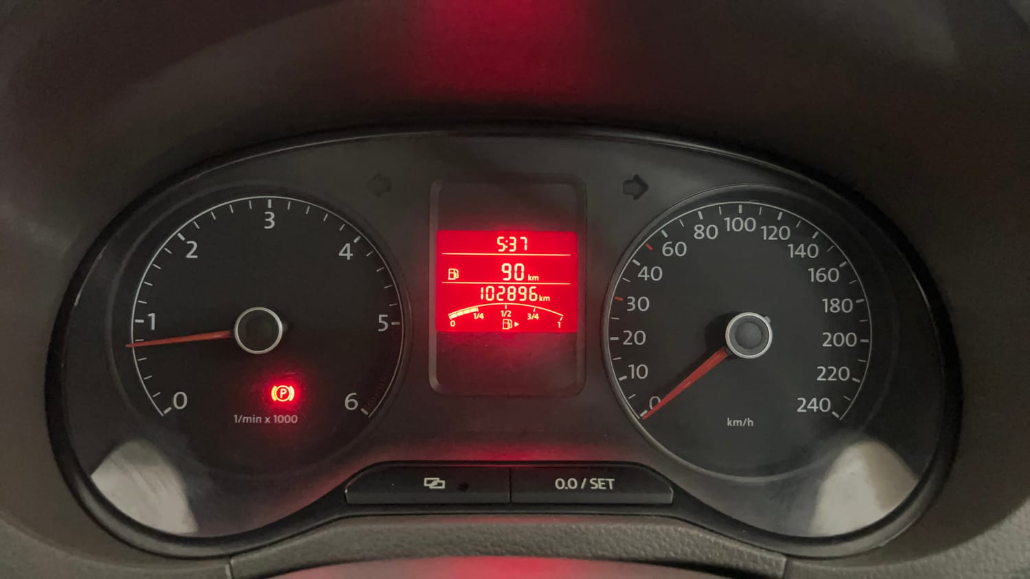 Used 2014 Volkswagen Vento Highline Diesel Diesel Manual interior CLUSTERMETER VIEW