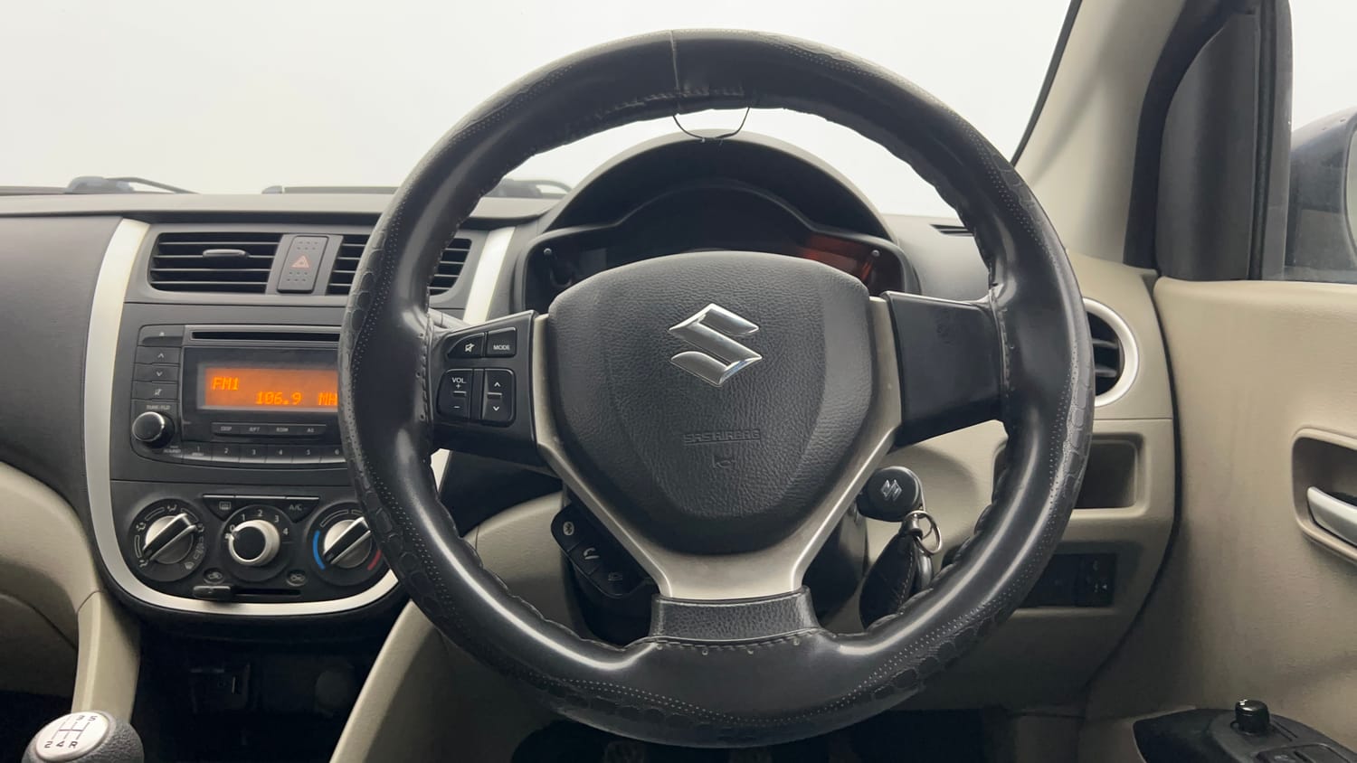 Used 2017 Maruti Suzuki Celerio ZXi Opt Petrol Manual interior STEERING VIEW