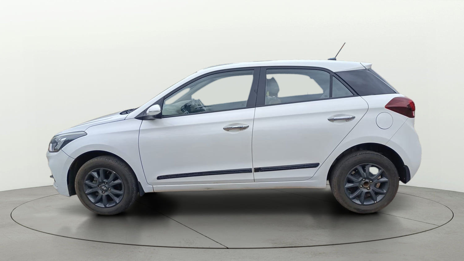 Used 2019 Hyundai Elite i20 Asta 1.2 AT Petrol Automatic exterior LEFT SIDE VIEW