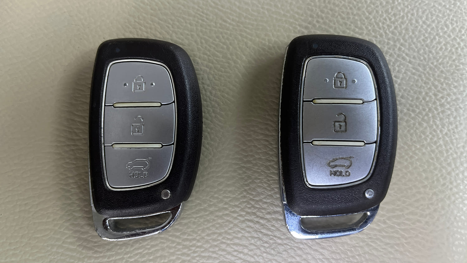 Used 2016 Hyundai Elite i20 Asta 1.2 Petrol Manual extra CAR KEY VIEW