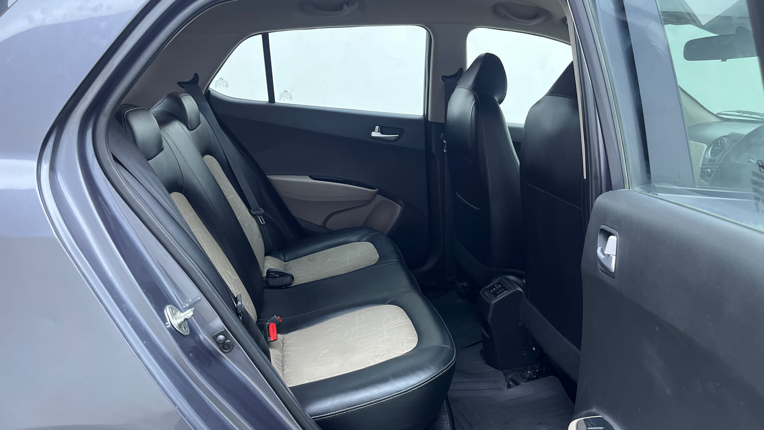 Used 2018 Hyundai Grand i10 Sportz AT 1.2 Kappa VTVT Petrol Automatic interior RIGHT SIDE REAR DOOR CABIN VIEW
