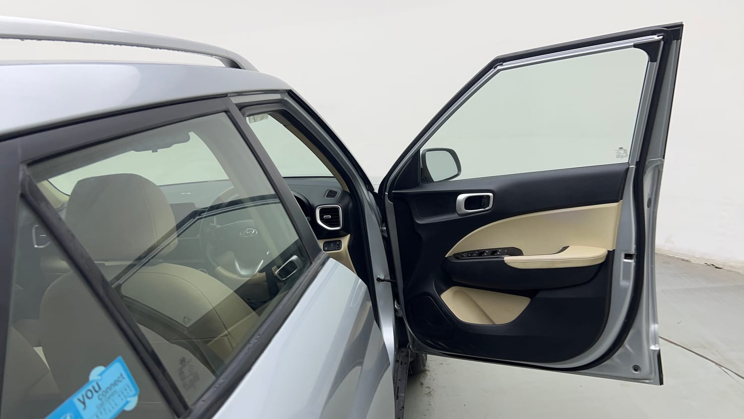 Used 2020 Hyundai Venue SX Plus 1.0 Turbo DCT Petrol Automatic interior RIGHT FRONT DOOR OPEN VIEW