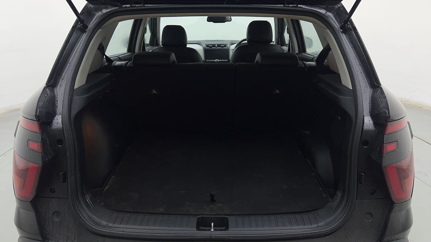 Used 2022 Hyundai Creta SX (O) 1.5 Diesel Diesel Manual interior DICKY INSIDE VIEW