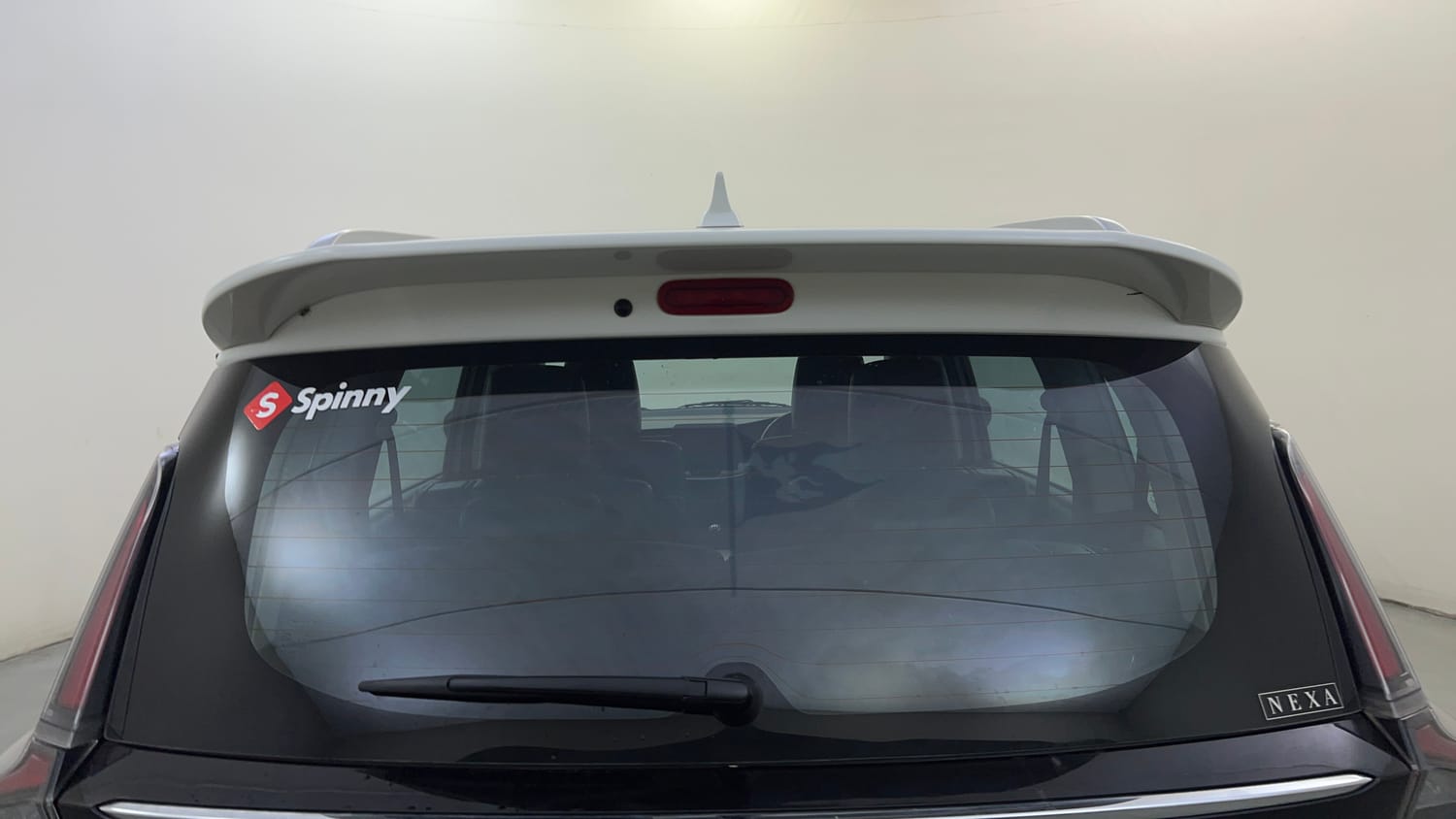 Used 2023 Maruti Suzuki XL6 Alpha Plus MT Petrol Petrol Manual exterior BACK WINDSHIELD VIEW