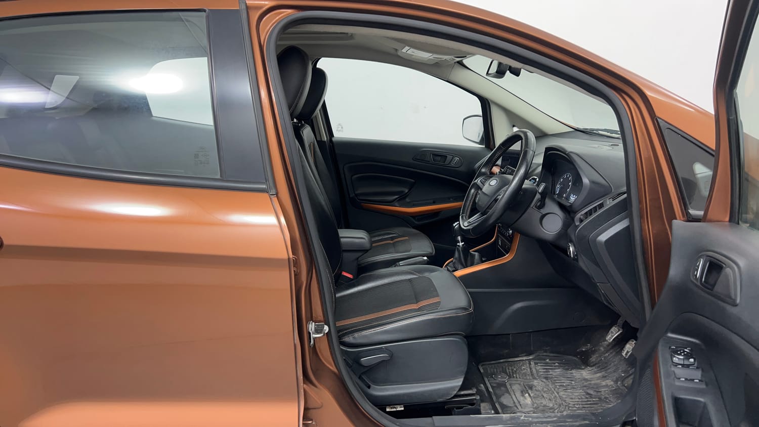 Used 2019 Ford EcoSport S Petrol Petrol Manual interior RIGHT SIDE FRONT DOOR CABIN VIEW