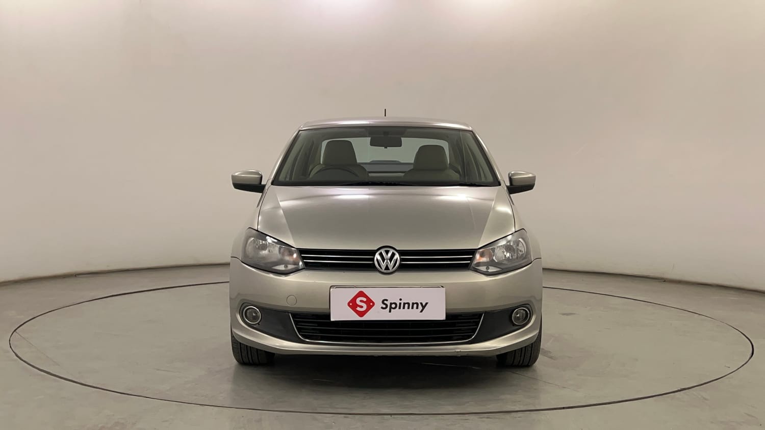 Used 2014 Volkswagen Vento Highline Diesel Diesel Manual exterior FRONT VIEW
