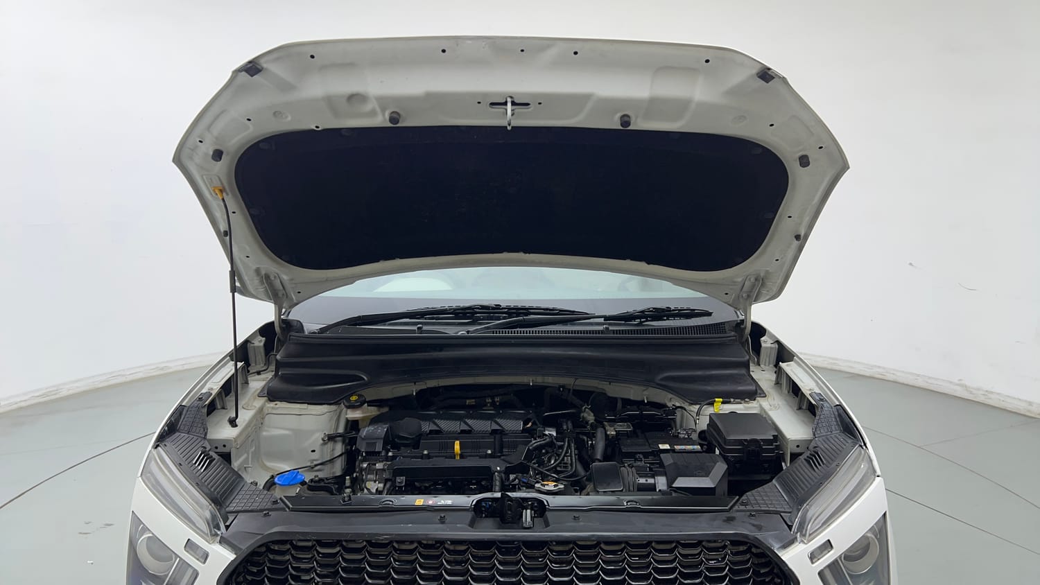 Used 2022 Hyundai Creta S 1.5 Petrol iMT Petrol Manual engine ENGINE & BONNET OPEN FRONT VIEW