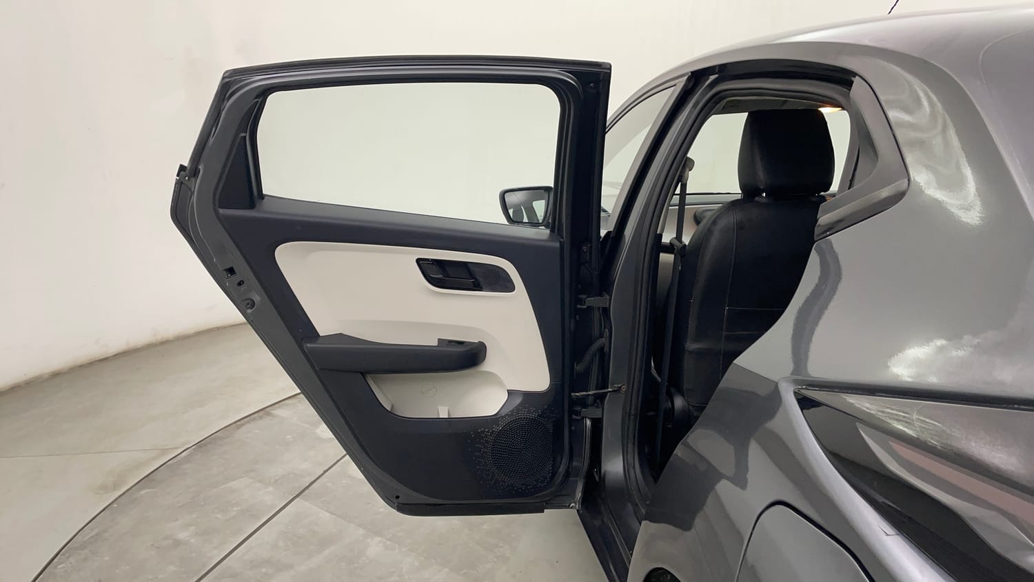 Used 2022 Tata Altroz XT Diesel Diesel Manual interior LEFT REAR DOOR OPEN VIEW
