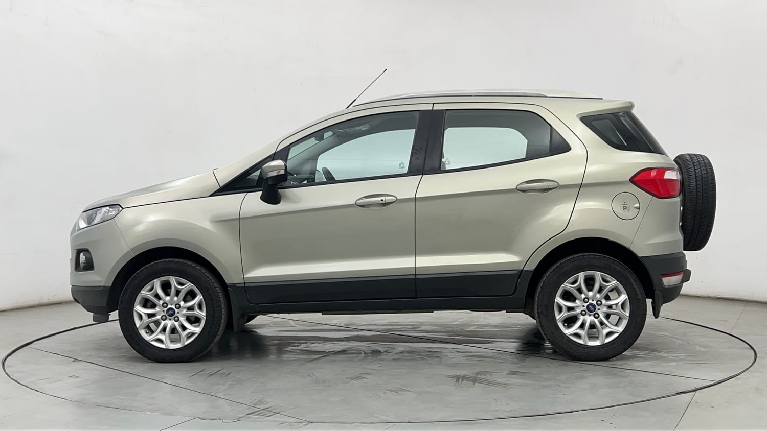 Used 2016 Ford EcoSport Titanium+ 1.0L EcoBoost Petrol Manual exterior LEFT SIDE VIEW