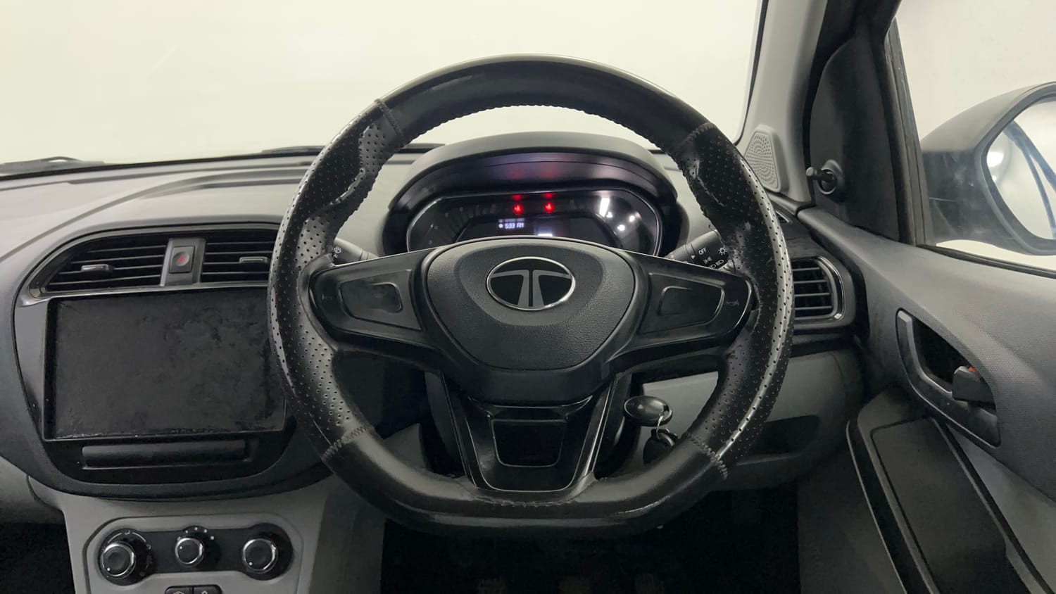 Used 2024 Tata Tiago XE Petrol Manual interior STEERING VIEW