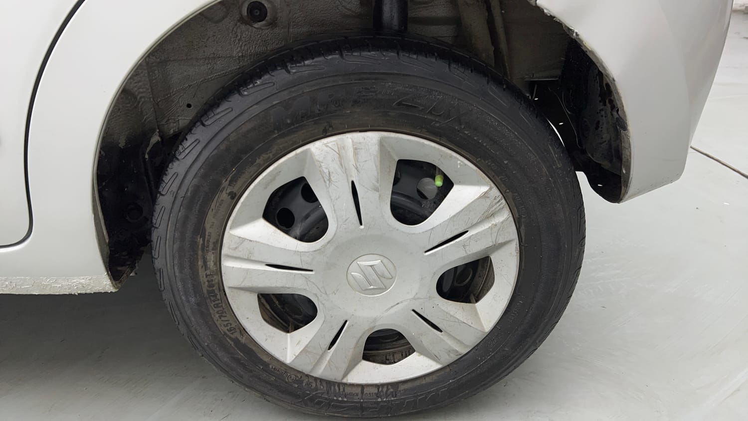 Used 2018 Maruti Suzuki Celerio VXi CNG Cng Manual tyres LEFT REAR TYRE RIM VIEW
