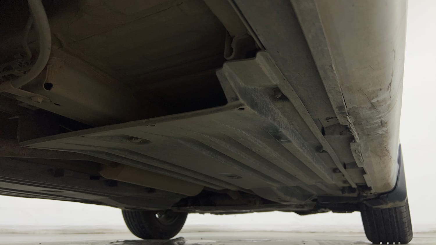 Used 2020 Maruti Suzuki S-Cross Zeta Petrol Manual extra REAR RIGHT UNDERBODY VIEW