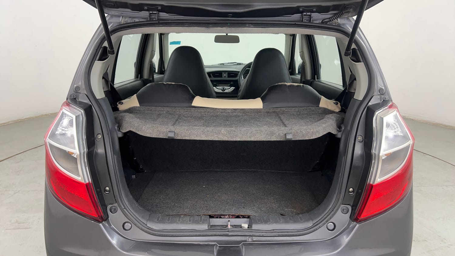 Used 2019 maruti-suzuki Alto K10 VXi (O) AMT Petrol Automatic interior DICKY INSIDE VIEW