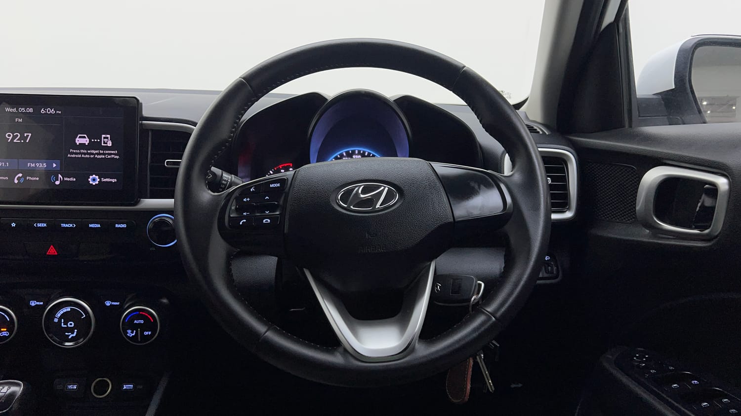 Used 2022 Hyundai Venue S Plus 1.2 Petrol Petrol Manual interior STEERING VIEW