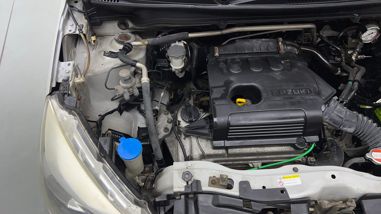 Used 2016 Maruti Suzuki Celerio VXi CNG Cng Manual engine ENGINE RIGHT SIDE VIEW