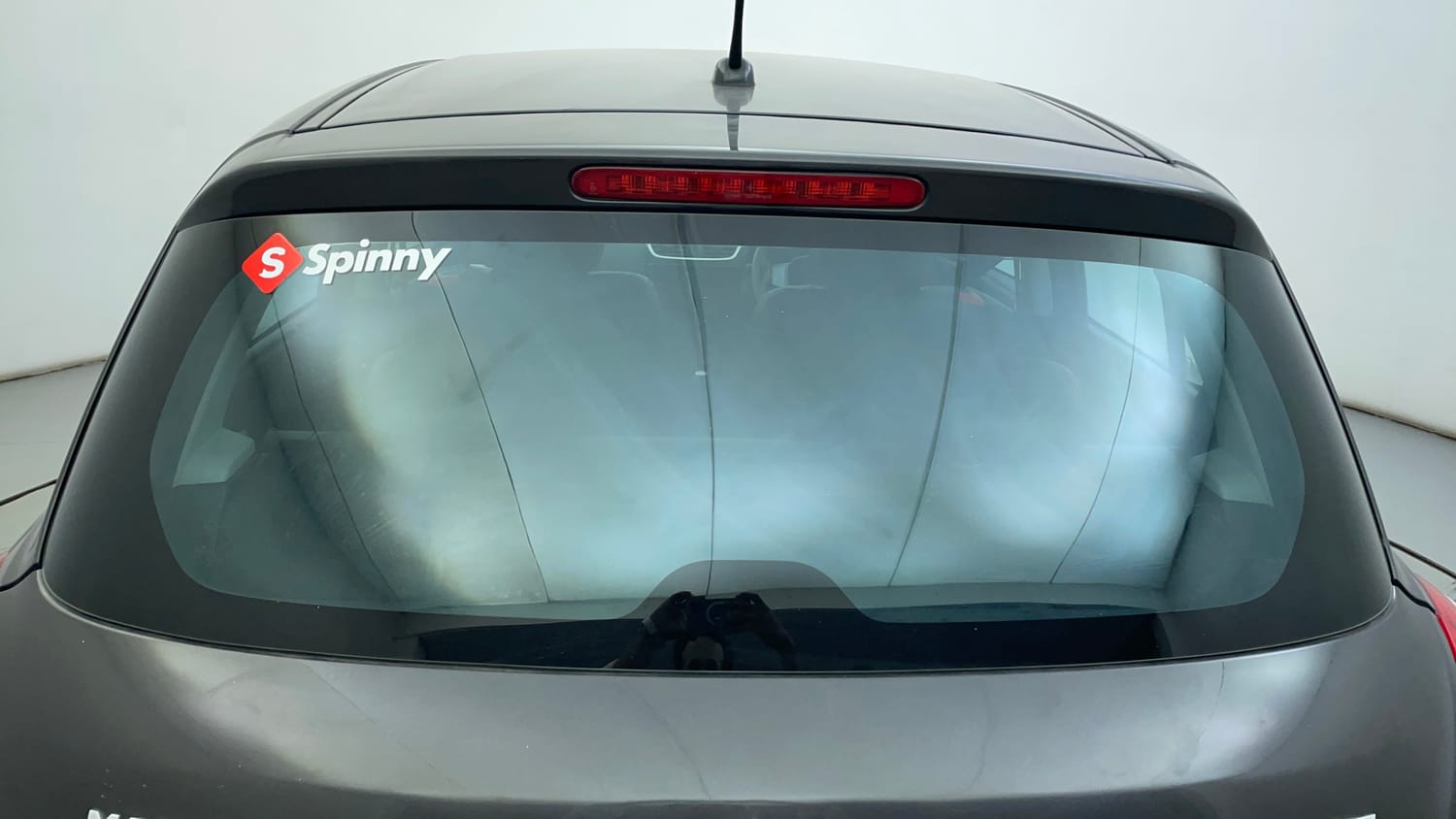 Used 2015 Maruti Suzuki Swift VXi Petrol Manual exterior BACK WINDSHIELD VIEW