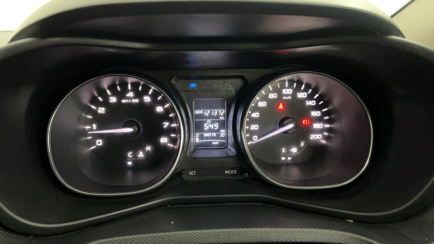 Used 2018 Tata Nexon XZ Plus Diesel Dual Tone Diesel Manual interior CLUSTERMETER VIEW